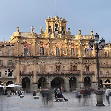 Plaza Mayor De